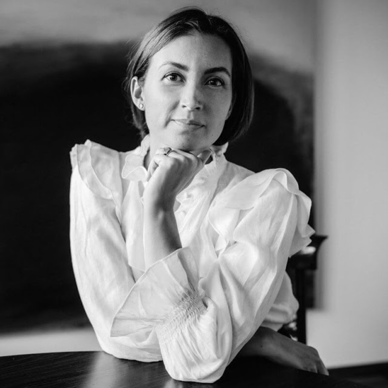 شاهدوا صورا رسمية جديدة للأميرة كلير بمناسبة عيد ميلادها 36