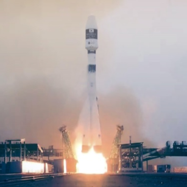 نجاح إطلاق القمر الصناعي السعودي "شاهين سات"