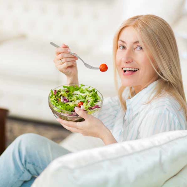 ما هو أفضل نظام غذائي صحي لإنقاص الوزن للأمهات بعد سن الأربعين