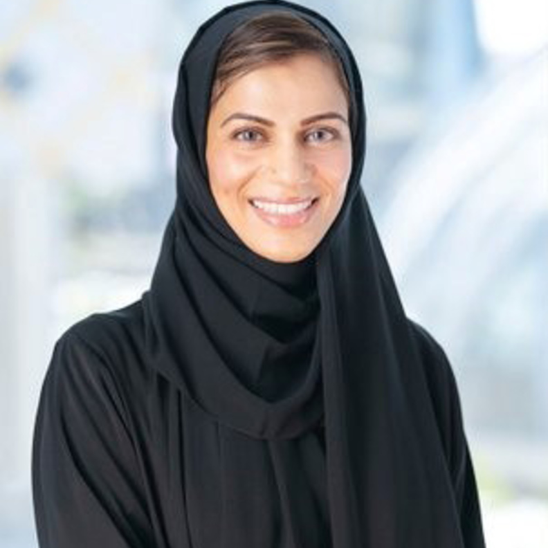 القيادية المتميزة الدكتورة مليحة هاشمي