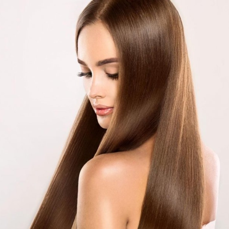 خلطات طبيعية للعناية بجمال الشعر