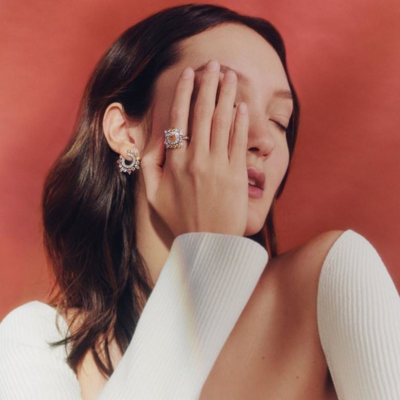 موديلات خواتم بأحجار كريمة ملونة بسحر الطبيعة مع بداية فصل الربيع