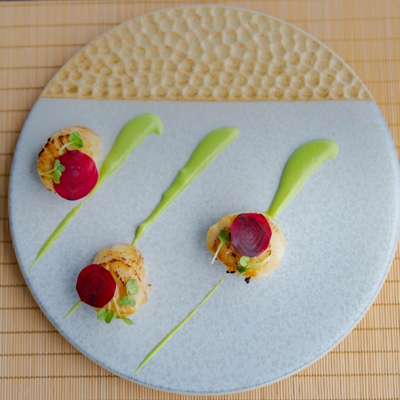 والدورف أستوريا مالديفز إيثافوشي يفتتح شيميزو ويقدم أفضل تجارب المأكولات اليابانية