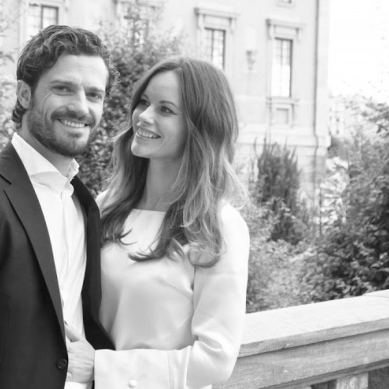 بعد تجريدهم من ألقابهم.. ولادة أول حفيد لملك السويد بدون لقب صاحب السمو الملكي