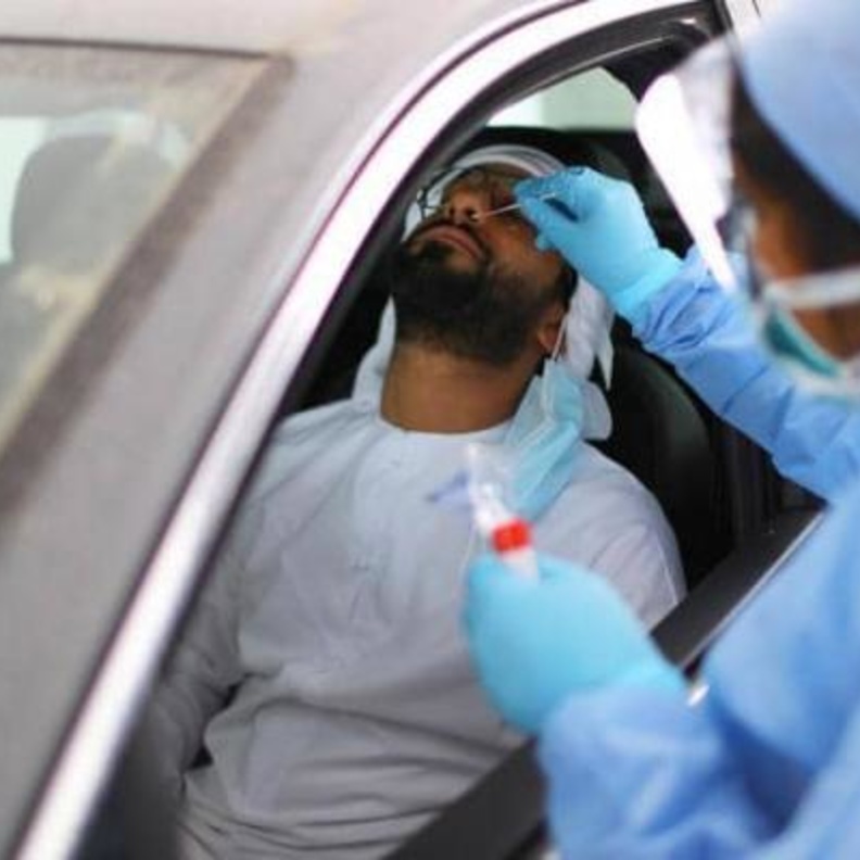 الإمارات تكثف نطاق الفحوص المبكرة لاكتشاف فيروس كورونا