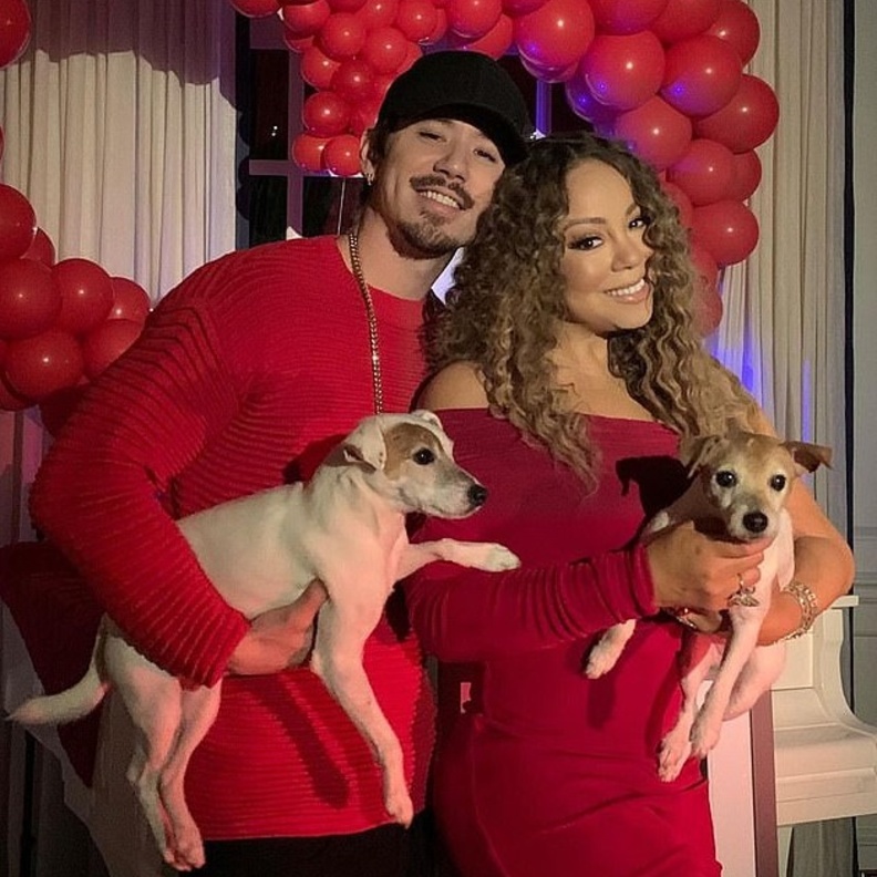 ماريا كاري وصديقها بريان تاناكا