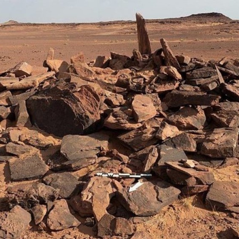 اكتشافات أثرية جديدة في مدفن أثري بالعلا