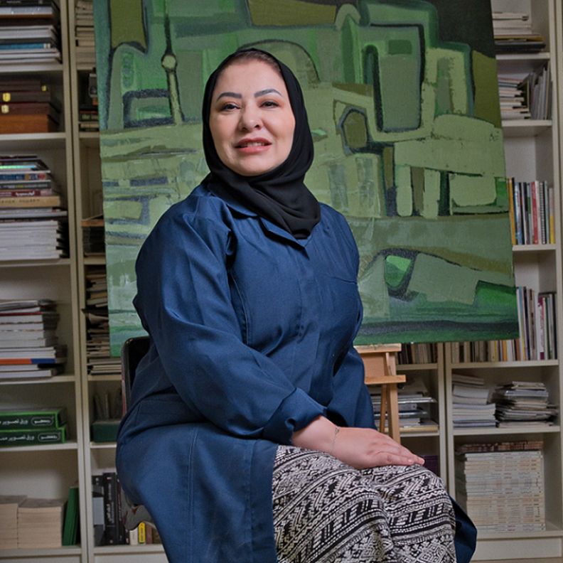 نجلاء السليم فنانة تشكيلية سعودية رائدة في عالم الفنون الجميلة