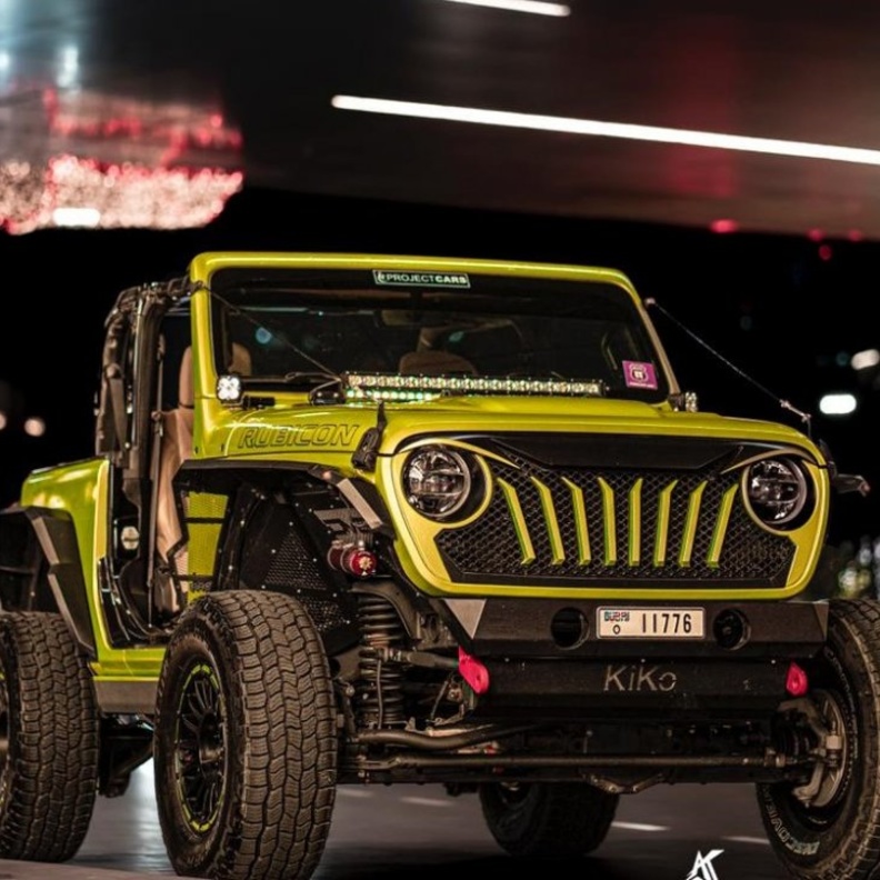 سوق التنين_ يستضيف معرضاً مشوّقاً للسيارات الخارقة