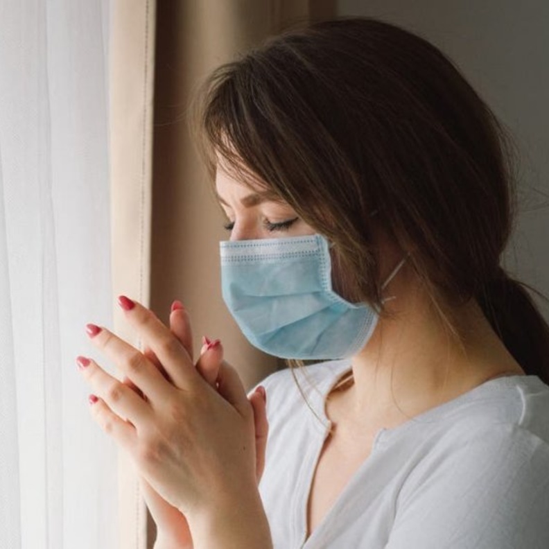  لماذا عادت اصابات كوفيد 19 الى الارتفاع وماعلاقة الاسبرين في خفض الوفيات