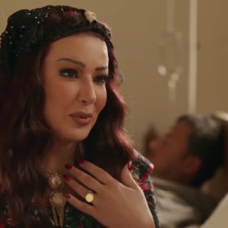 سمية الخشاب