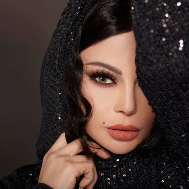  صور ابرز نجمات لديهن شامة على ملامحهن وبينهن هيفاء وهبي