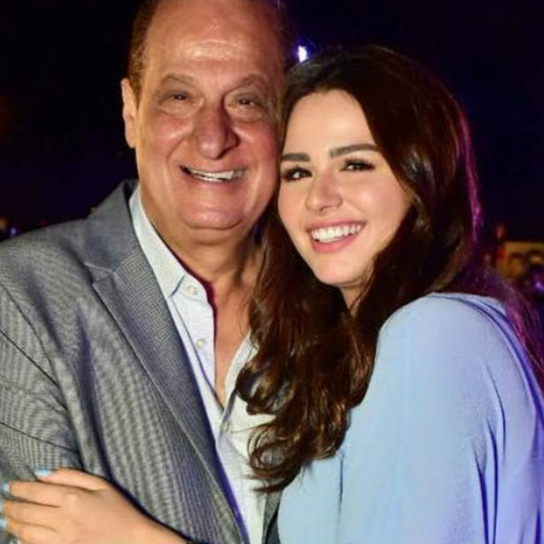 هنادي مهنا ووالدها 