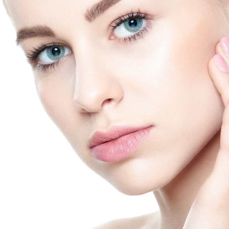 خلطات طبيعية من العسل لتفتيح البشرة قبل رمضان