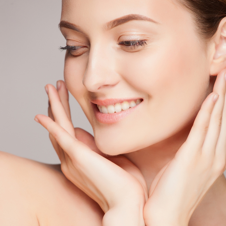 طريقة عمل ماسك التفاح سهلة ومذهلة لتسمين الوجه بالشكل الطبيعي