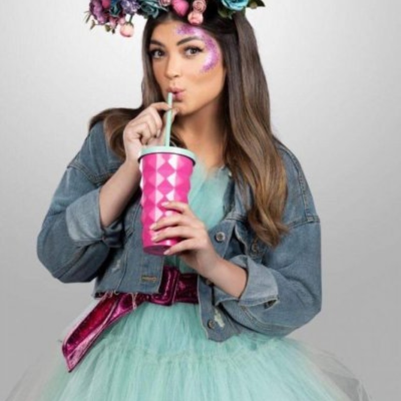 ليلى أحمد زاهر