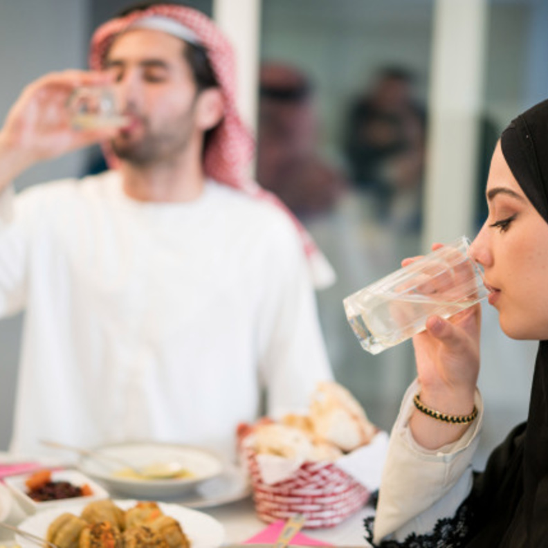 نصائح مهمة للوقاية من العطش خلال الصيام