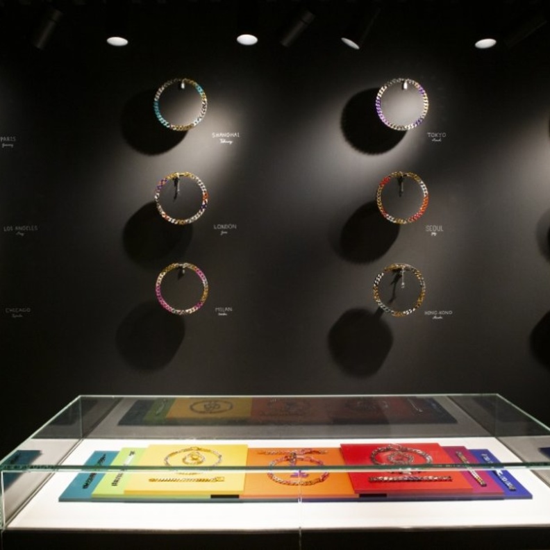 Lv Chain Links مجموعة القلائد الرجالية بتصميم فيرجيل في دبي