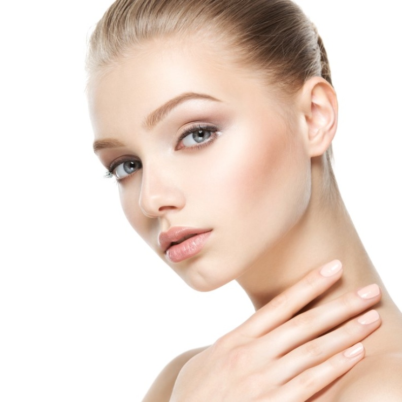 3 خلطات طبيعية لتبييض الرقبة وتنظيفها في اسبوع واحد فقط