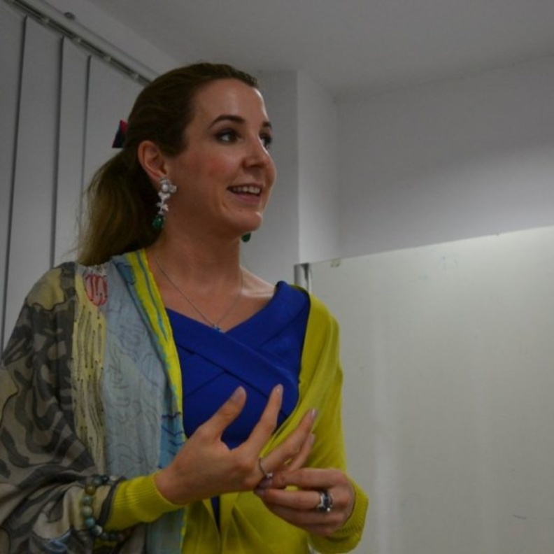 تيسي أنتوني دي ناسو تهنئ الأمير لويس