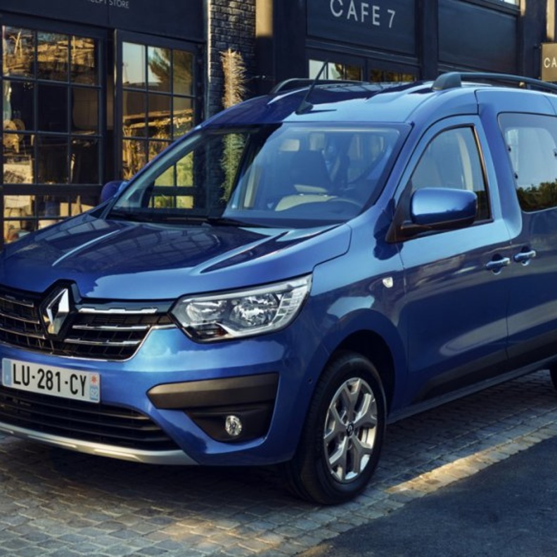 رينو تزيح الستار عن سيارة عائلية مميزة