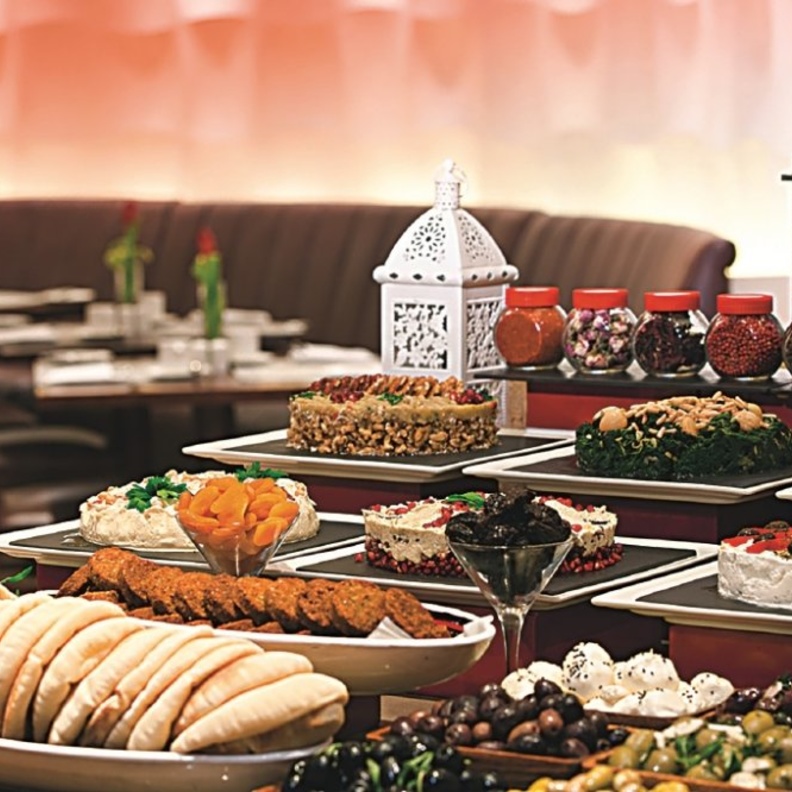 مطاعم الشارقة المطعم العربي (بوفيه) The Arabic Restaurant (Buffet)