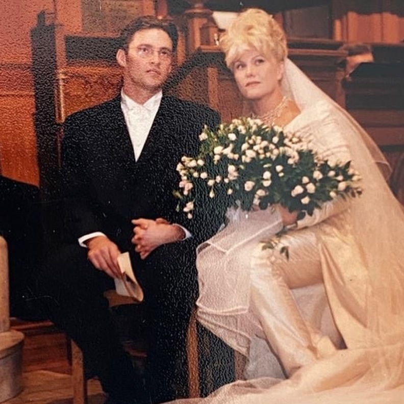 هيو جاكمان و ديبورا لي فورنيس