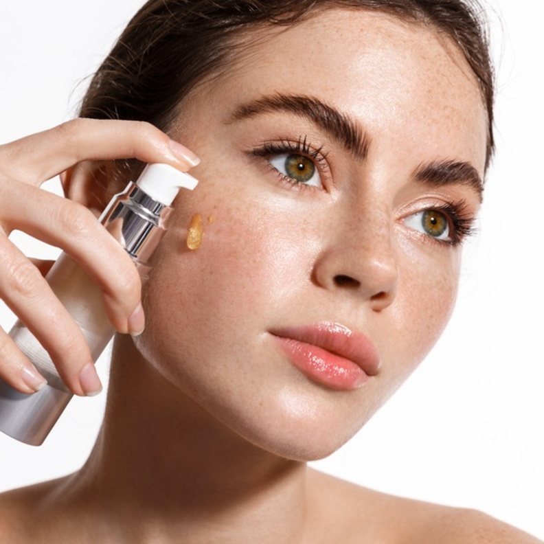 طريقة عمل سيروم فيتامين "سي" لنضارة البشرة في رمضان