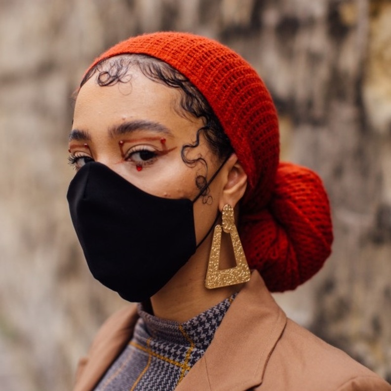 رسم الحواجب بطريقة مثالية