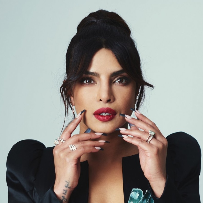 بريانكا شوبرا بمجوهرات بولغري