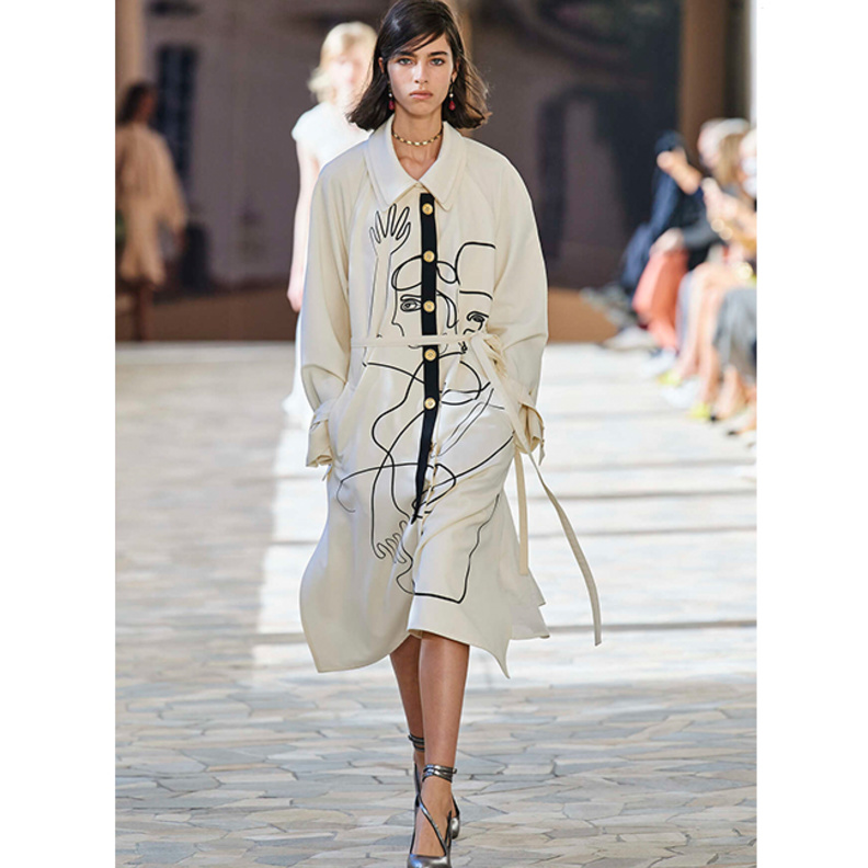 فساتين باسلوب القميص الابيض والمزخرف من وحي Ports 1961