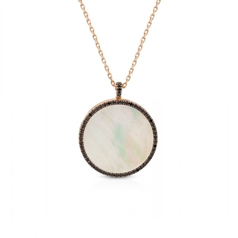  قلادة Wanderlust من أفين Aveen