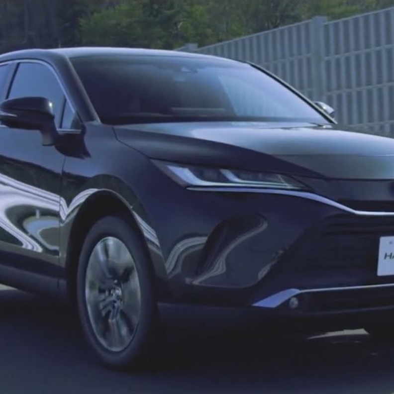 سيارة عائلية فاخرة من هيونداي