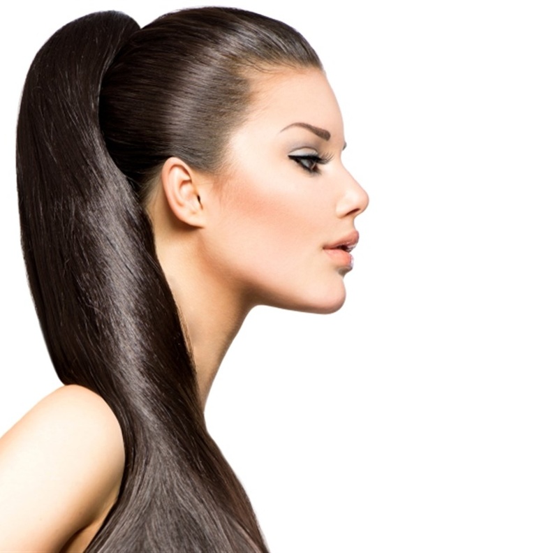 تسريحة ذيل الحصان العالية لسهرات رمضان 2021