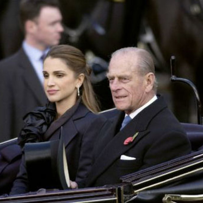 الملكة رانيا عن الأمير فيليب: كان مرساة دائمة لجلالة الملكة