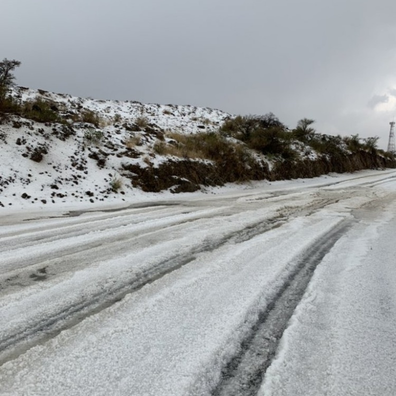 صورة ساحرة لسقوط الثوج في غرب أبها  - المصدر تركي الزهراني 
