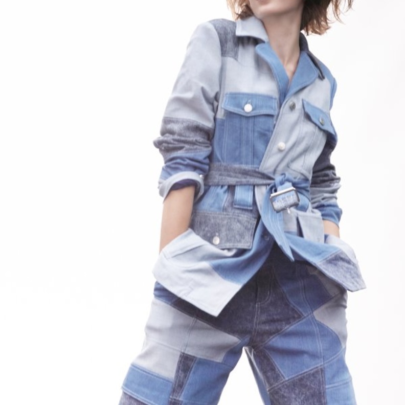 STELLA McCARTNEY تكشف الستار عن نهج A TO Z