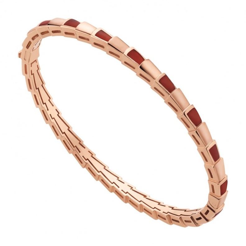 اسوارة من بولغري Bvlgari