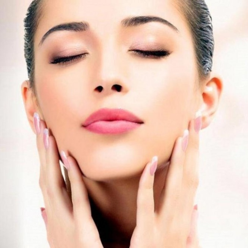  الشفاه الوردية هي علامة على الصحة والجمال