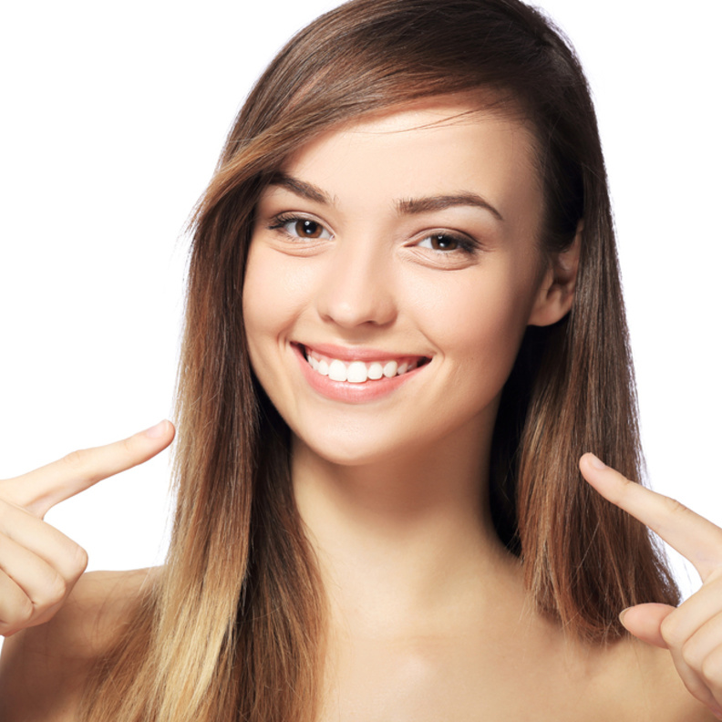 طريقة تبييض الاسنان قبل نهاية شهر رمضان