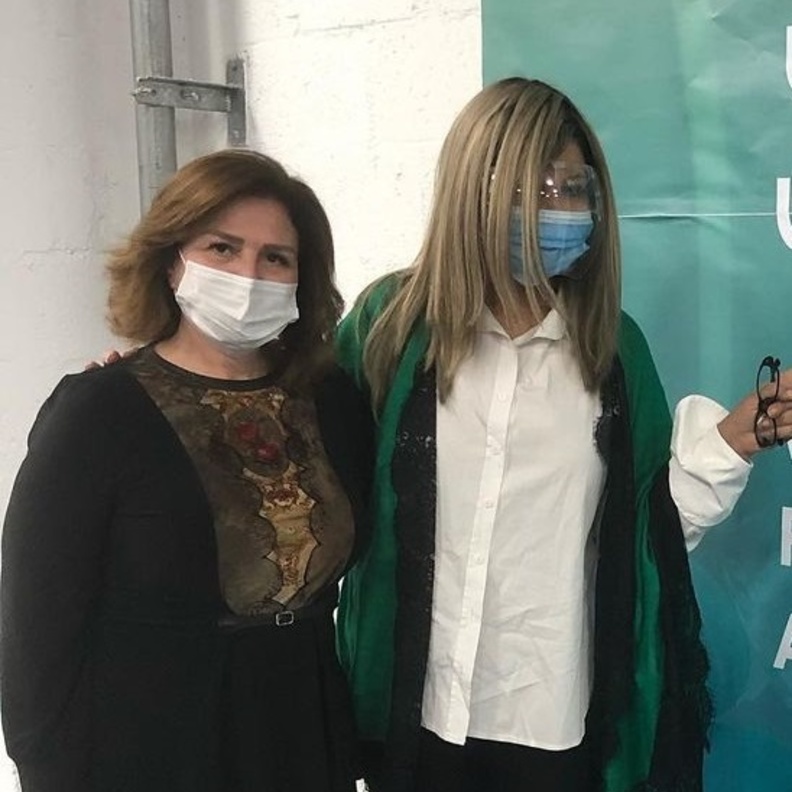 ايناس الدغيدي والهام شاهين