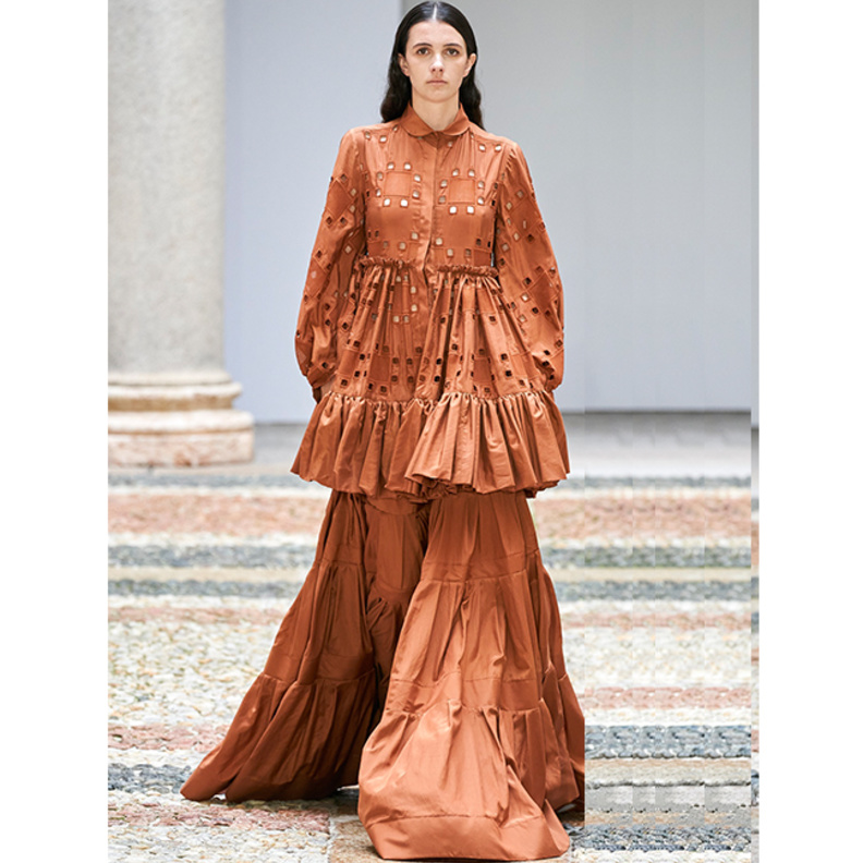 فساتين محجبات واسعة مع الكشكش لرمضان 2021 من وحي Mario Dice