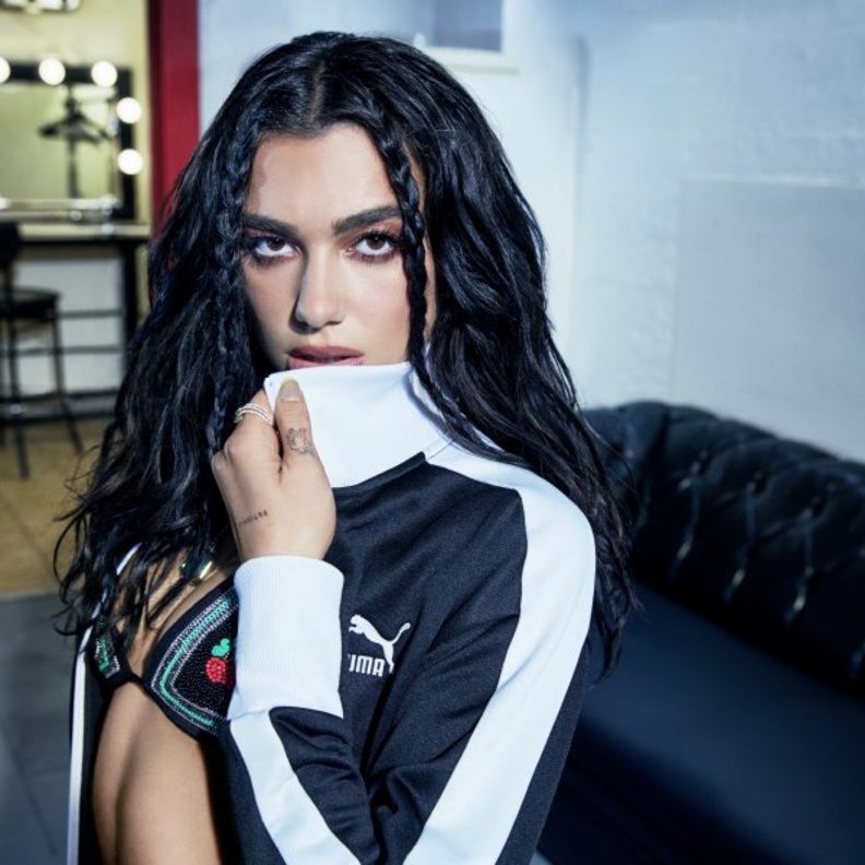 حملة دوا ليبا المنفردة الأولى مع بوما لإطلاق حذاء "MAYZE SNEAKER"