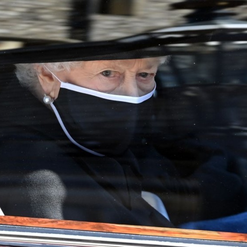 لأول مرة منذ 73 عاما.. الملكة إليزابيث تقضي عيد ميلادها الـ 95 بدون الأمير فيليب