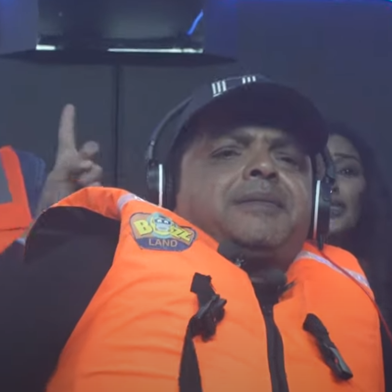 رامز عقله طار