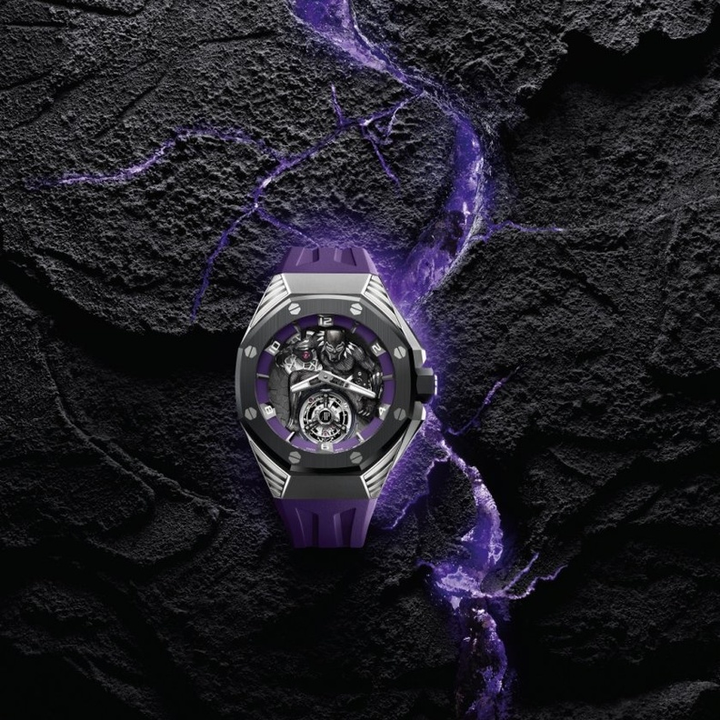 ساعة Oak Concept Black Panther