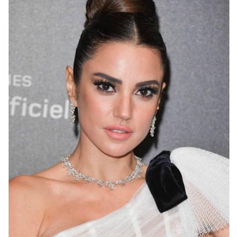 اجمل تسريحات الشعر المرفوع