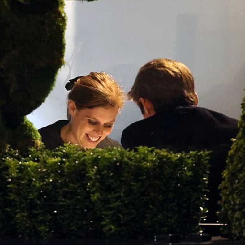 نادي club George ملتقى الشخصيات الشهيرة والثرية