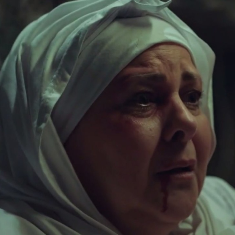 دلال عبدالعزيز