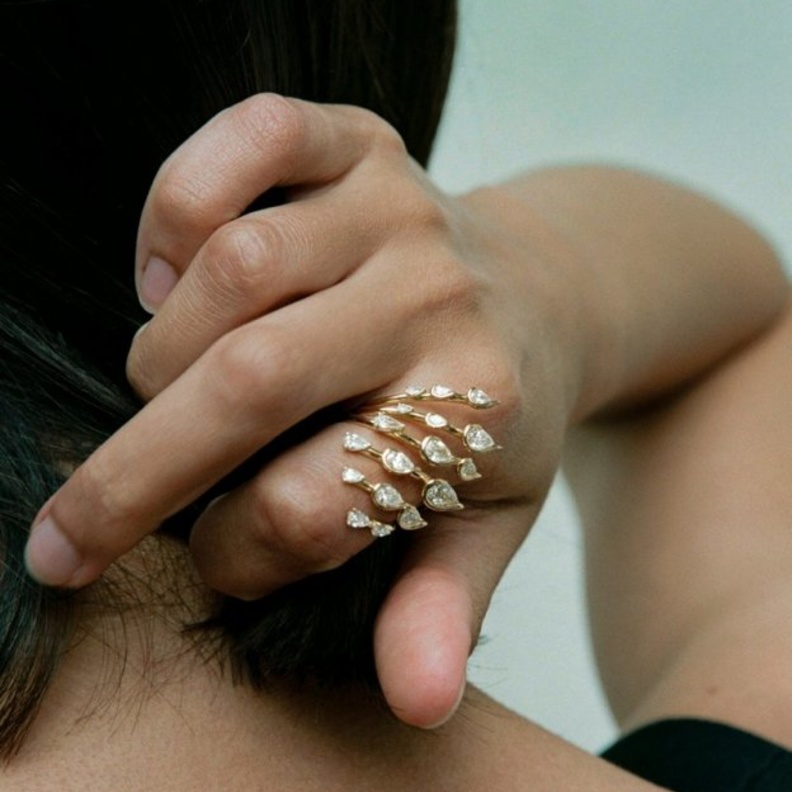 مجوهرات ماس عصرية تضفي الحيوية والأناقة